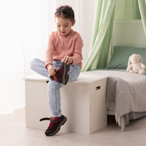 Lada jucarii din lemn Navaris, capac banca 50 kg, 60x38x42 cm, organizare camera, alb, lemn