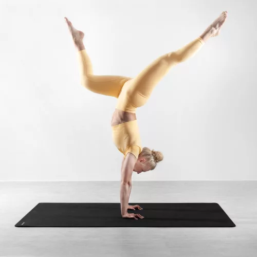 Saltea yoga XXL Navaris, 180x120x0.6 cm, extra spatiu, antiderapanta, negru, TPE