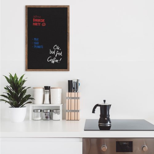 Tabla scolara Navaris cu rama MDF, 60x40 cm, montaj perete, 4 crete incluse, negru/natur, negru, MDF