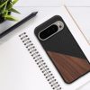 Θήκη Kwmobile για Google Pixel 9/Pixel 9 Pro, Καφέ/Μαύρο, Ξύλο/Σιλικόνη, KWM000020QR001C