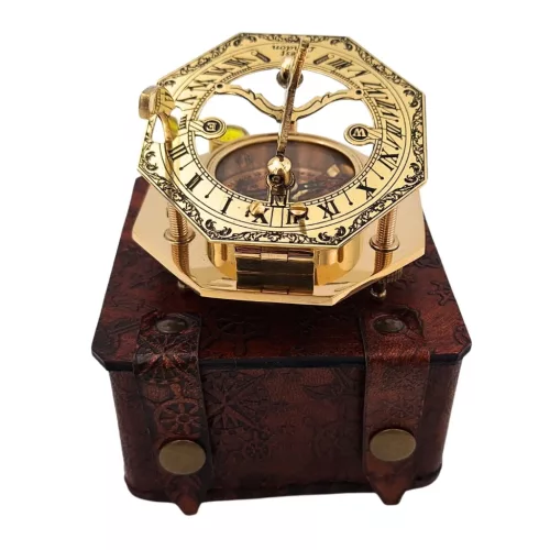 Busolă Giftdeco CSDO343/3, alamă și piele, 8 x 3,5 cm, stil retro, vintage, nautic