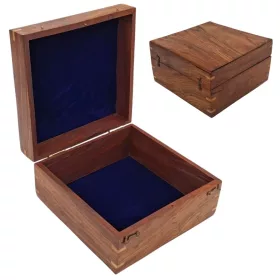Cutie cadou Giftdeco NSHBOX din lemn cu interior bleumarin, 20 x 20 x 11 cm