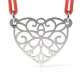 Ασημένιο μενταγιόν με κορδόνι με δαντελωτό σχέδιο καρδιάς