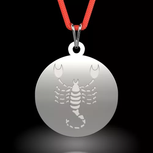 Ασημένιο μενταγιόν με κορδόνι μοντέλο Scorpion